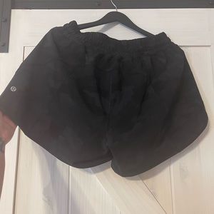 Lululemon Track That Mid-Rise Lined Short 5"